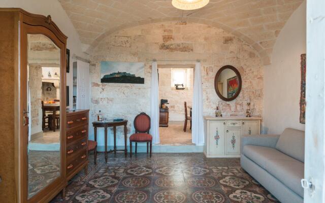 Sea and the City Apartment by Wonderful Italy