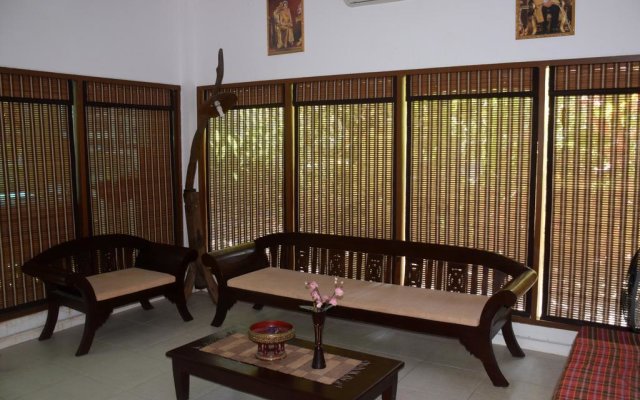 Sanuk bungalows