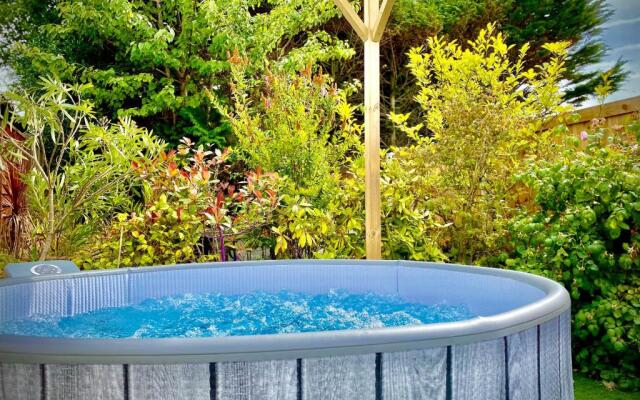 Remarkable 3-bed Hot Tub House in Blackpool