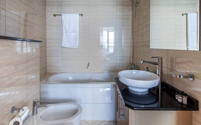 Sophisticated 1BR Apartment in Dubai Marina