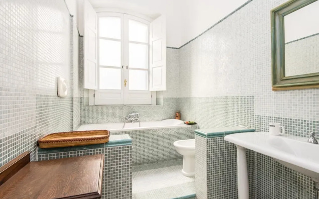 RSH Luxury Vatican Four Bedroom Apartment