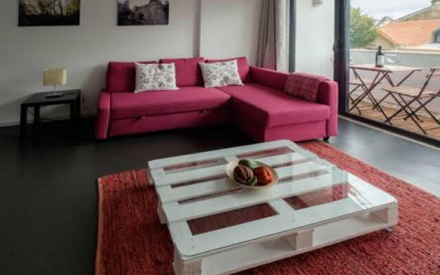 Silvestre House