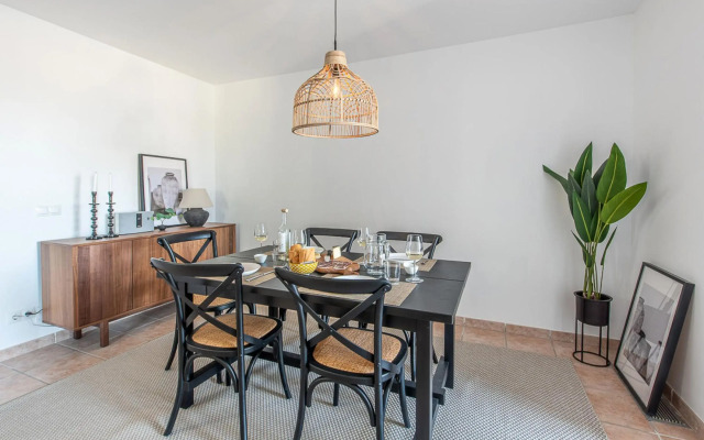 Algarrobo In Nerja With 2 Bedrooms And 2 Bathrooms