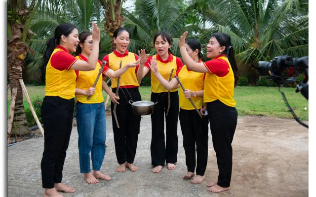 Huong Tuyet Motel