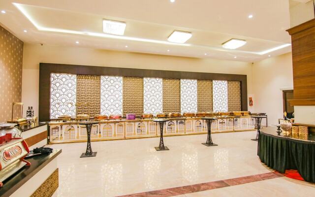 Fabhotel Prime Royal Maple
