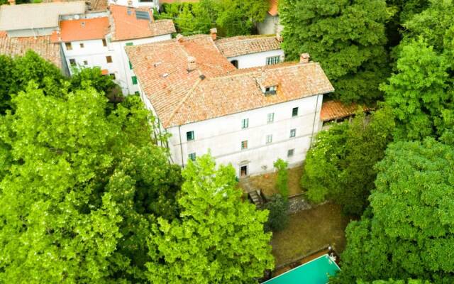 Holiday Home in Pistoia With Pool