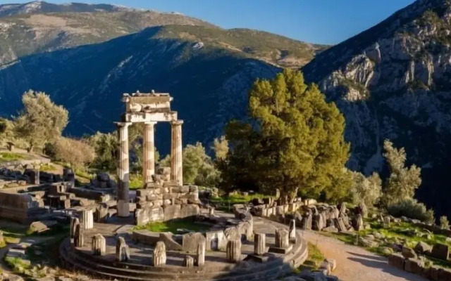 Hermes Delphi Hotel