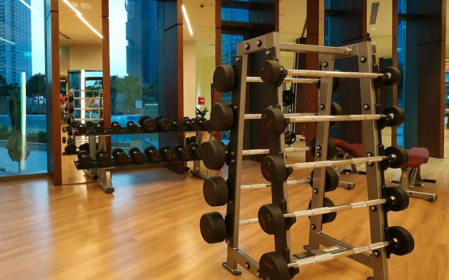 5 Apt in Architectural Marvel of Dubai