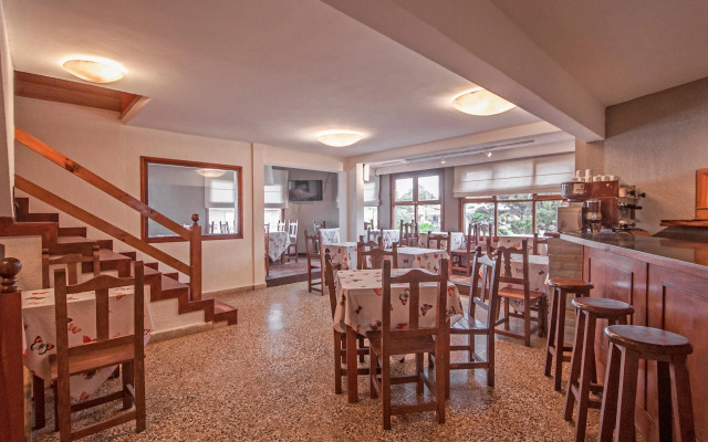 Romina Art Hotel
