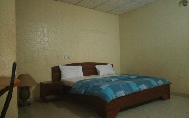 Cunic Suites