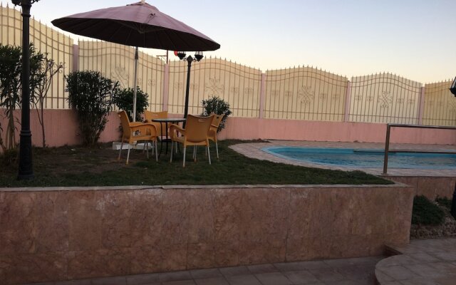 Dolphin Resort