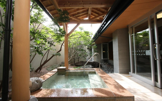 Uozu Manten Hotel Ekimae