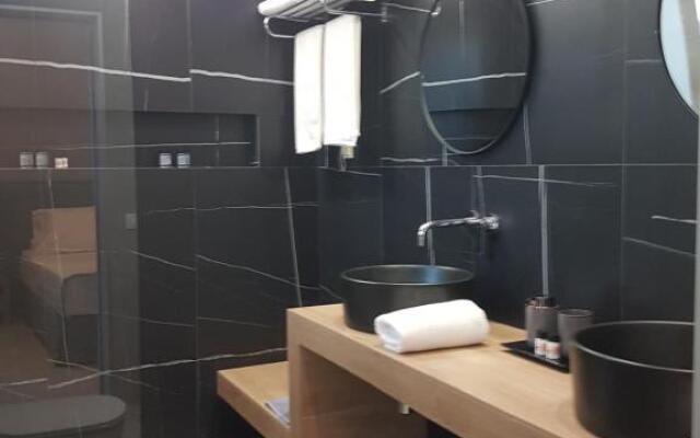 K35 Apartments