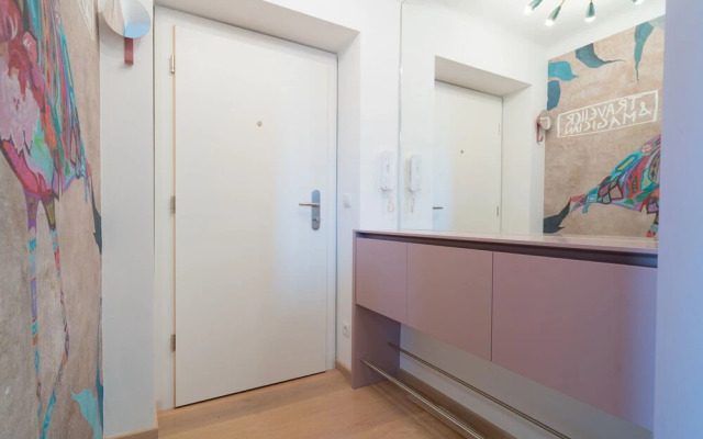 Vienna Residence Stylish apartment with terrace and air conditioning near the Vienna opera and Karlsplatz