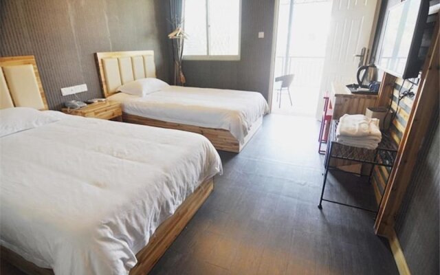 Nest House Hotel
