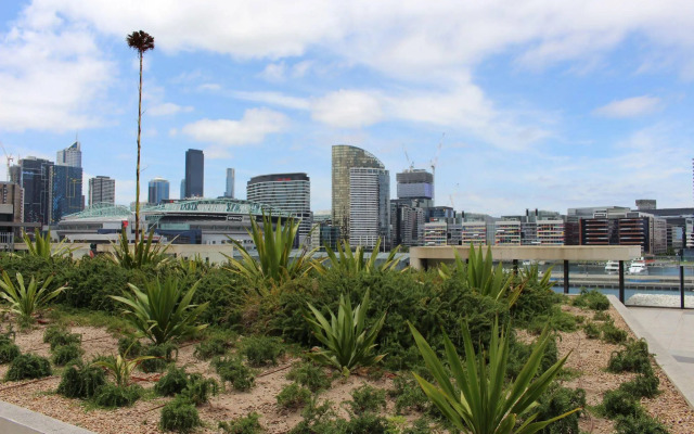 Dockland View Apartment