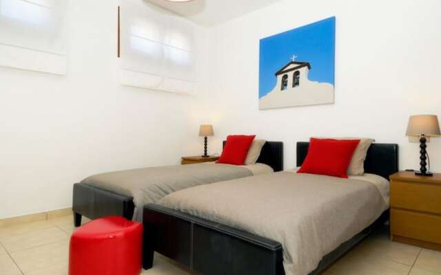 106072 - Villa in Playa Blanca