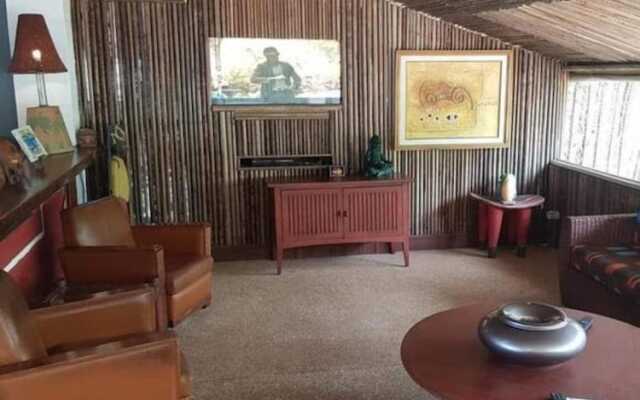 Hotel African Queen Lodge