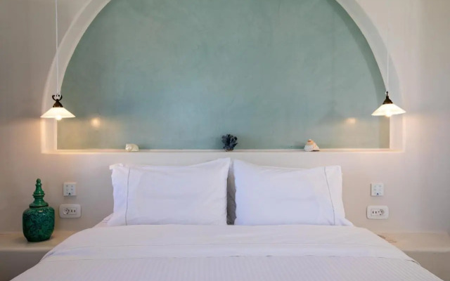 Blue Pearls-Adults Only Luxury Suites