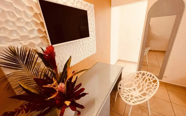 Tropicana Suites