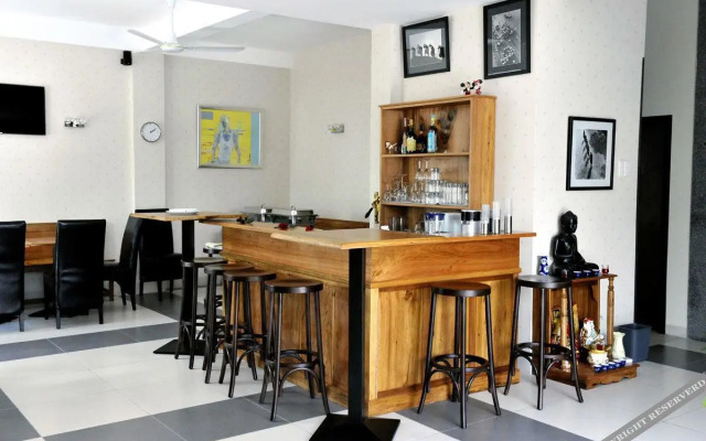 CarpeDM Hotel