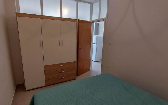 Apartments K & N