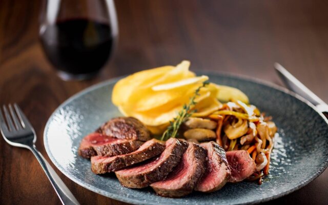 AC Hotel Porto by Marriott