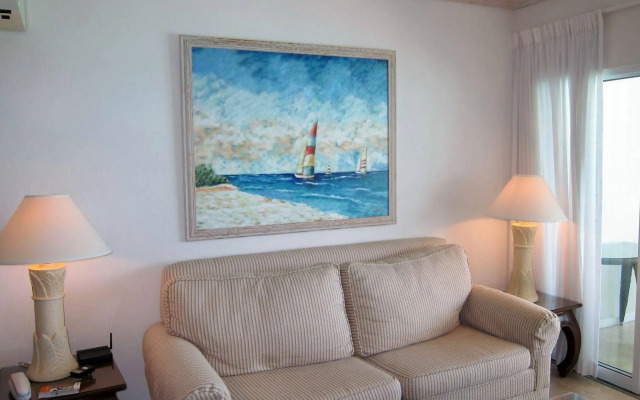 Maxwell Beach Villas