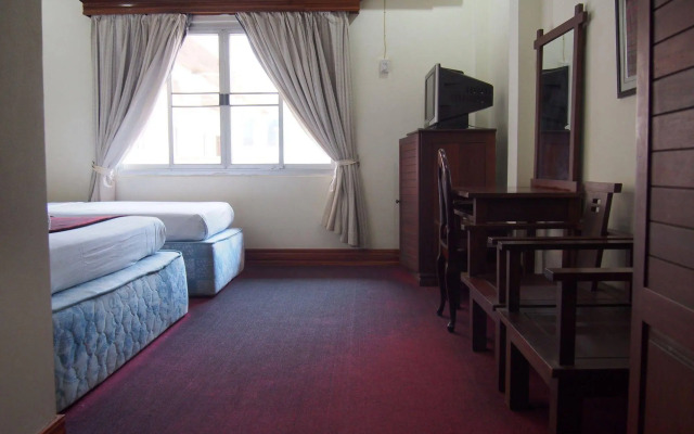 Lalco AR Hotel