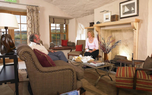 Braye Beach Hotel