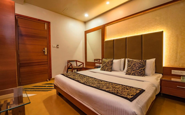 Uddhav Vilas Hotel