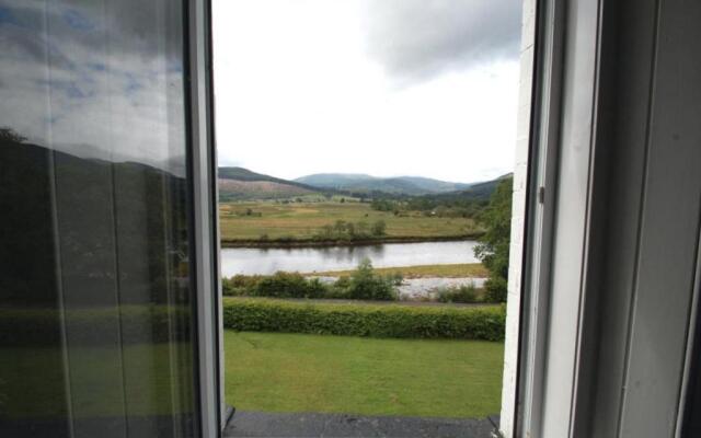 15 Kilmun Court