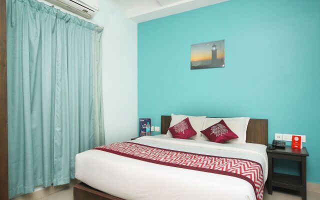 OYO 4662 Apartment Navalur