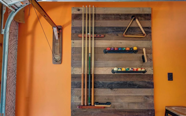 Buck Valley Lodge Mountain Getaway!