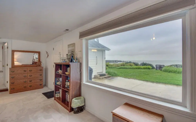 Cliffside Lighthouse Beach Home w/ Ocean View