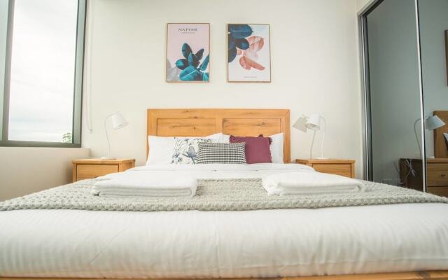 Lovely Two Bed Home In Macquarie Park
