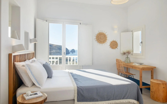 Milos Breeze Boutique Hotel