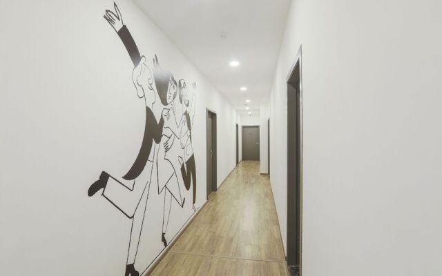 OYO Townhouse 021 Bombay Exhibition Centre