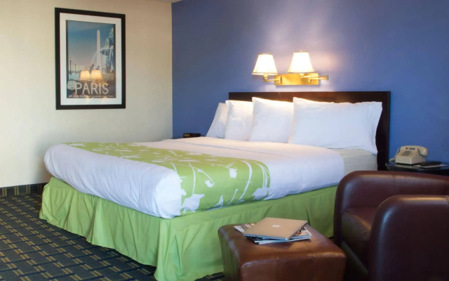Uncommoner Hotel by Reverie Boutique Collection