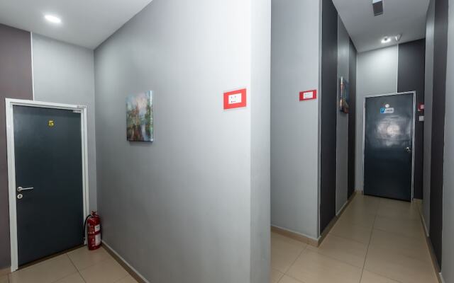 OYO 1185 Ho Hotel