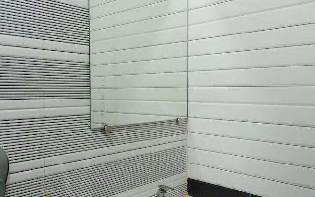 OYO 15442 Mahalakshmi Suites
