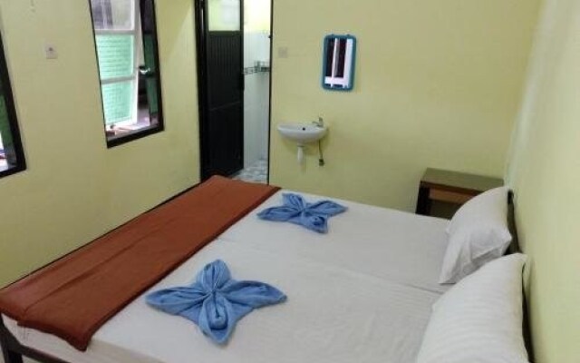 Yellow Hostel