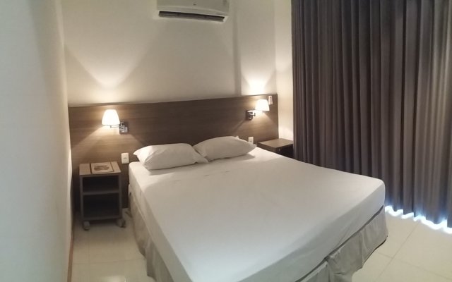 Midas Rio Suites