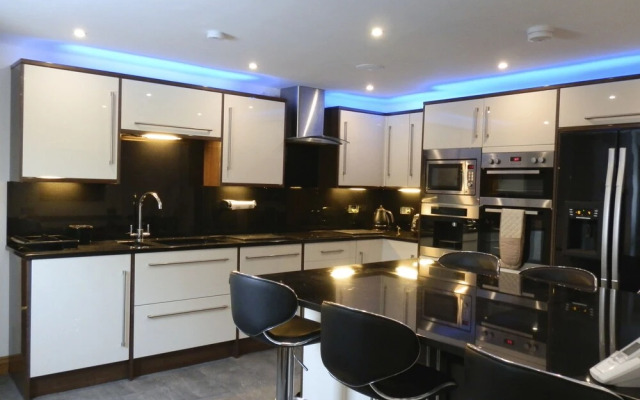 Castle House Holiday Home