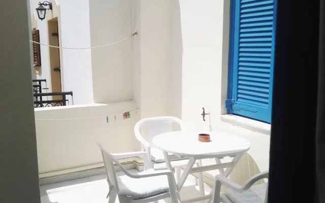 Mihalis Apartments