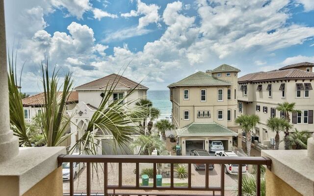 Tuscan Villa by RedAwning