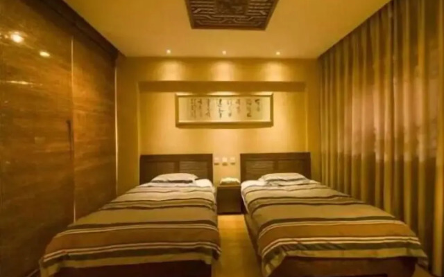 Lijiang Jinli Chinese Courtyard Inn