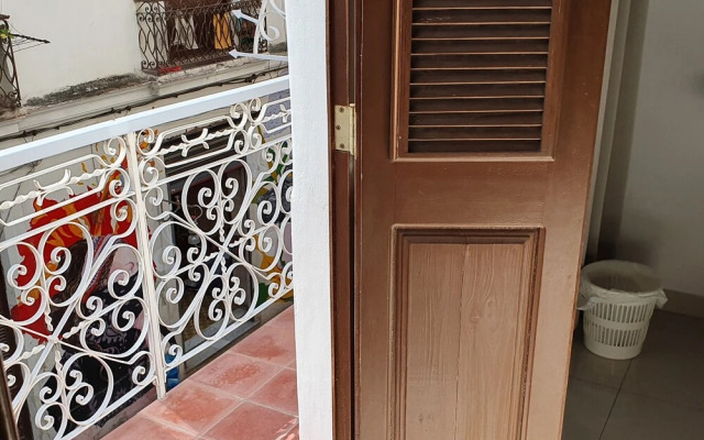 Hostal BAOBAO