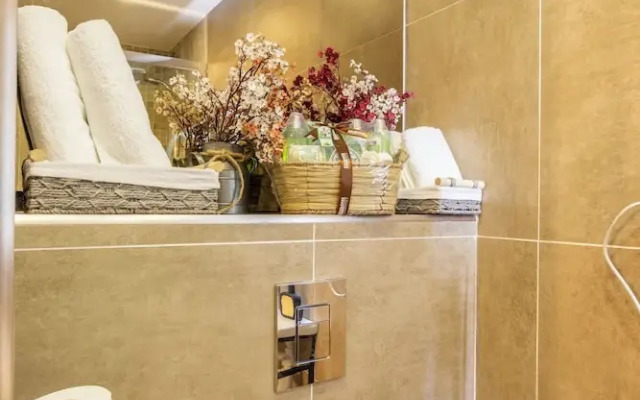 Adira Marseille Panier