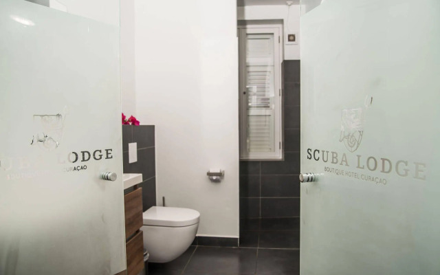 Scuba Lodge & Ocean Suites